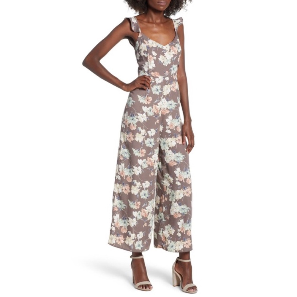 ✨HP🥰 LEITH Ruffle Strap Jumpsuit XL